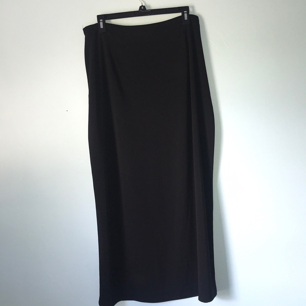 Black Skirt (size 18/20W)